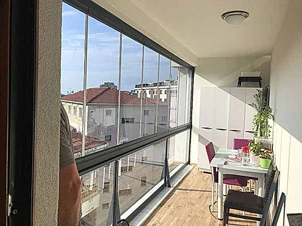 KG İnşaat ümraniye cam balkon calışmamız ic görünüm