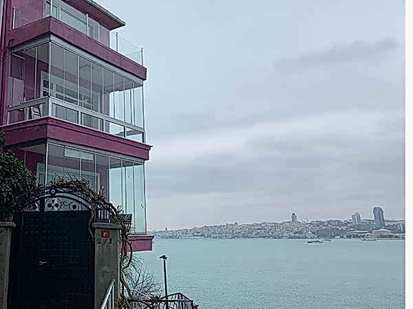 Kuzguncuk Cam Balkon Çalışmamız Dış Görünüm