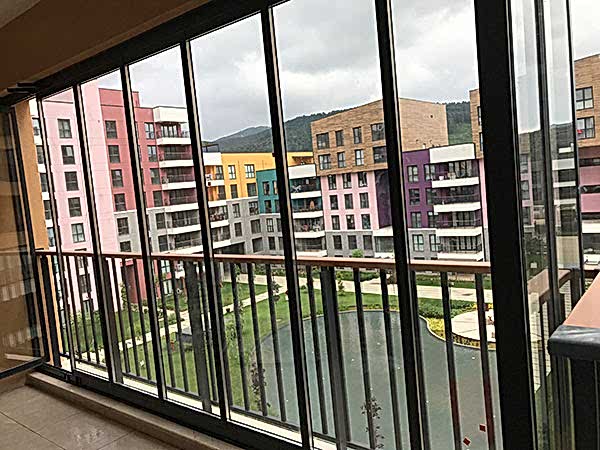 Sinpaş Aydos Country C.Blok K.4 İc Isı Camlı Cambalkon