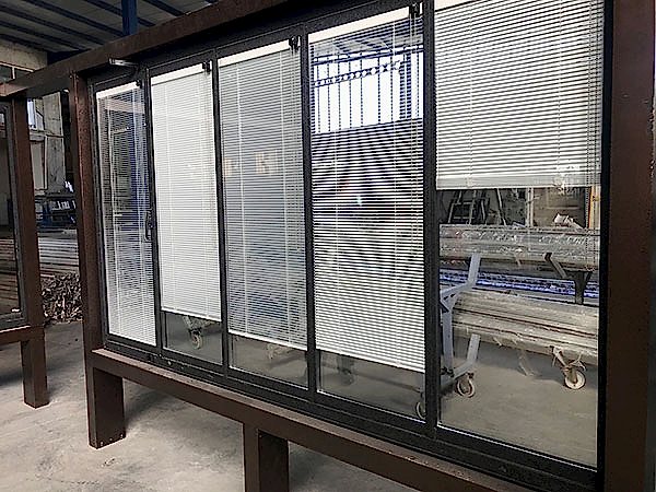 Isı Cam Cam Balkon Jaluzi Showroom